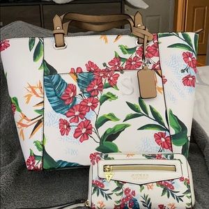 Guess pursue an wallet